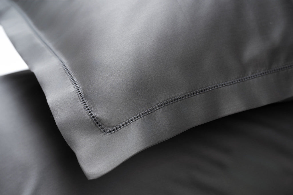 Consola Örngott Satin Mörkgrått