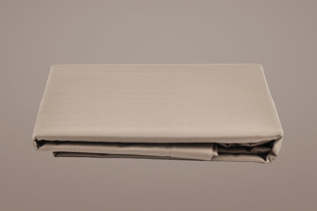 Consola Underlakan Satin Brunt